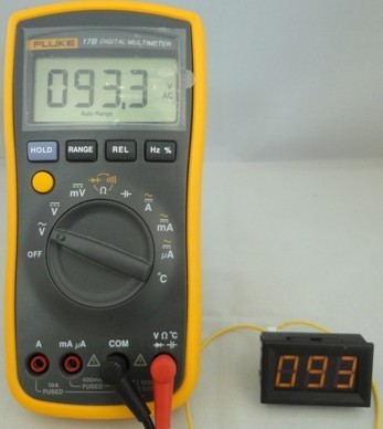 供应最新款0.56寸交流电压表表头，配带卡扣外壳，数显电压表，深圳市路航电子专业制造